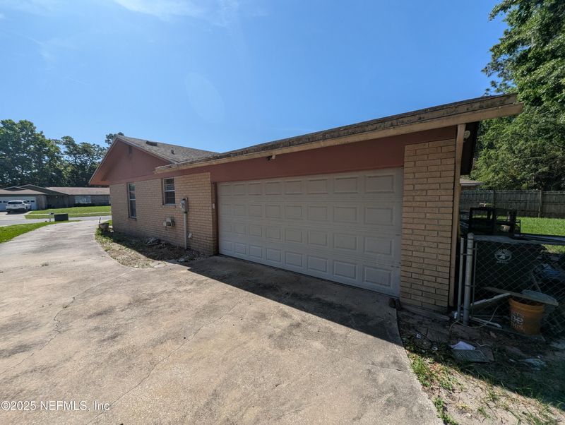 4912 Lofty Pines Cir, Jacksonville, FL 32210
