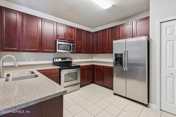 4917 Key Lime Dr #202, Jacksonville, FL 32256