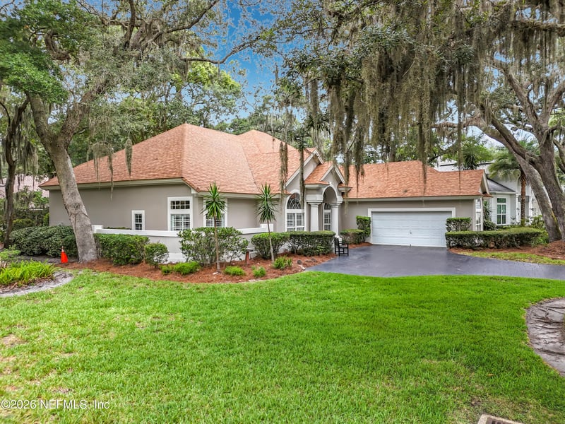 4919 Yachtsmans Dr, Fernandina Beach, FL 32034