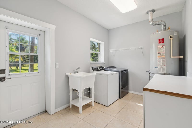 492 Aj Mills Rd, Ponte Vedra, FL 32081