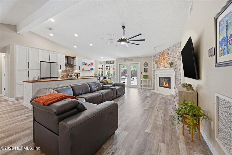 494 Baybrook Dr, Fleming Island, FL 32003