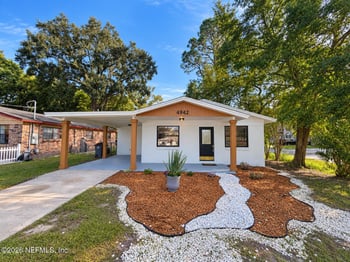 4942 Spring Glen Rd, Jacksonville, FL 32207