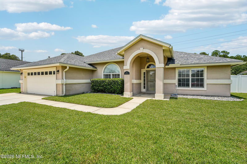 4971 Grand Lakes Dr N, Jacksonville, FL 32258