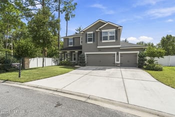 4994 Ballastone Dr, Jacksonville, FL 32257