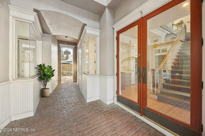 5 S 3rd St #B, Fernandina Beach, FL 32034