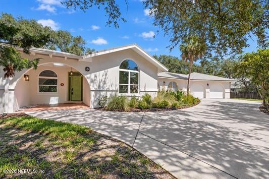 5 Santa Maria Ln, St Augustine, FL 32080