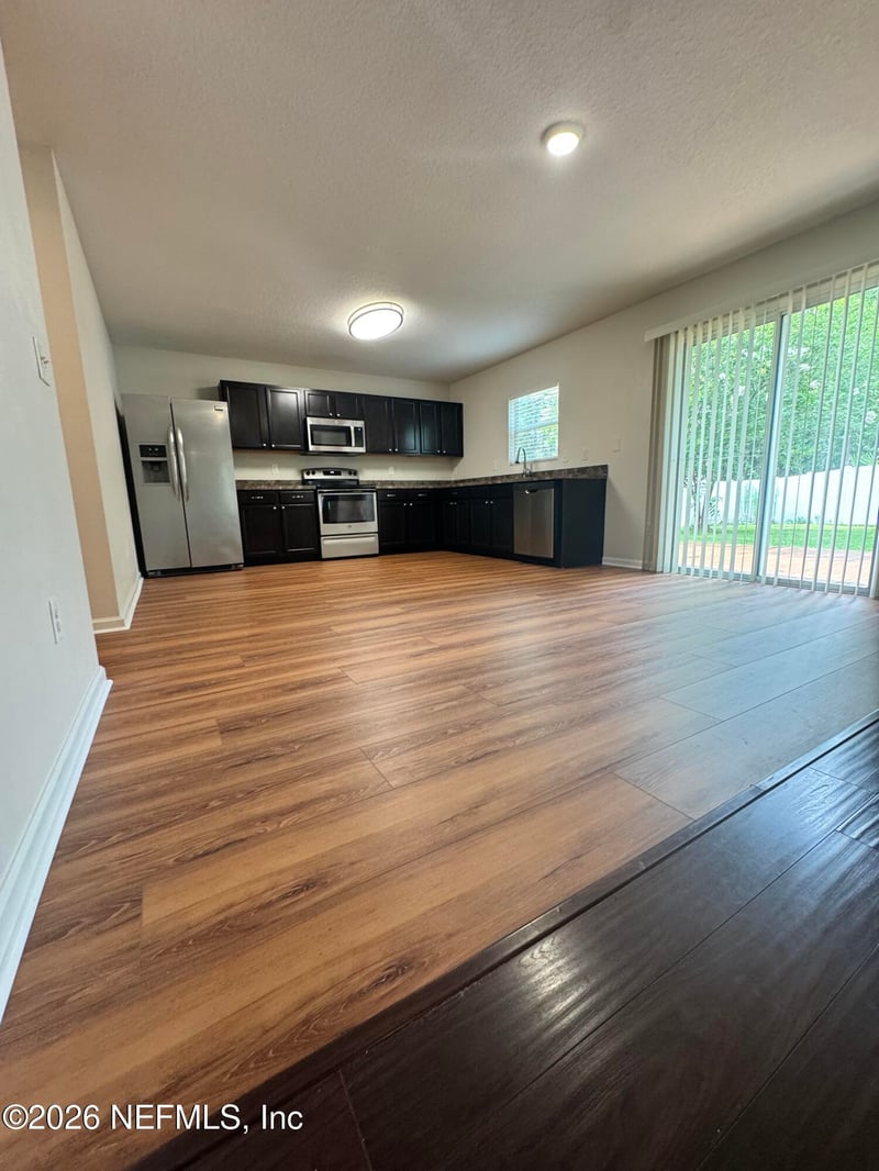 5000 Magnolia Valley Dr, Jacksonville, FL 32210