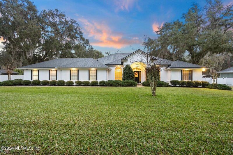 501 River Edge Ln, St Johns, FL 32259