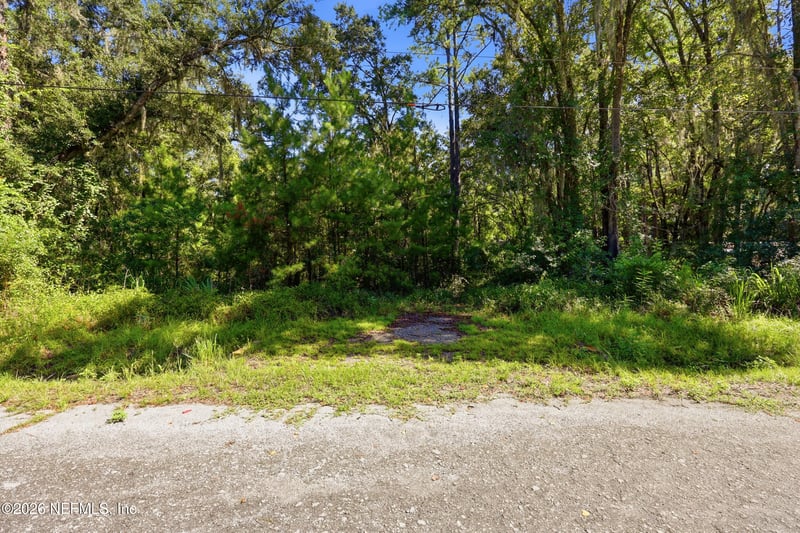 5020 Earl St, Hastings, FL 32145