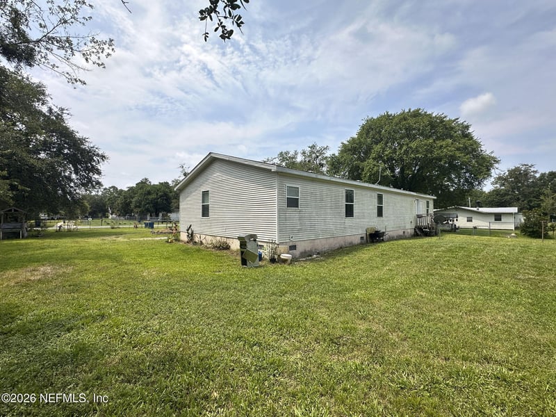 5021 Parete Rd S, Jacksonville, FL 32218