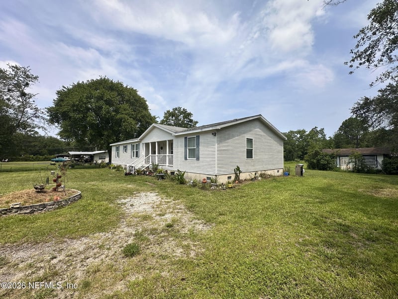 5021 Parete Rd S, Jacksonville, FL 32218