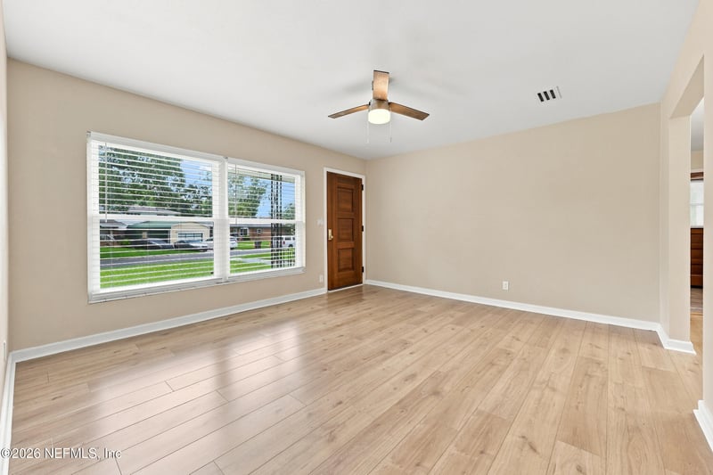 5031 Romilly Dr E, Jacksonville, FL 32210