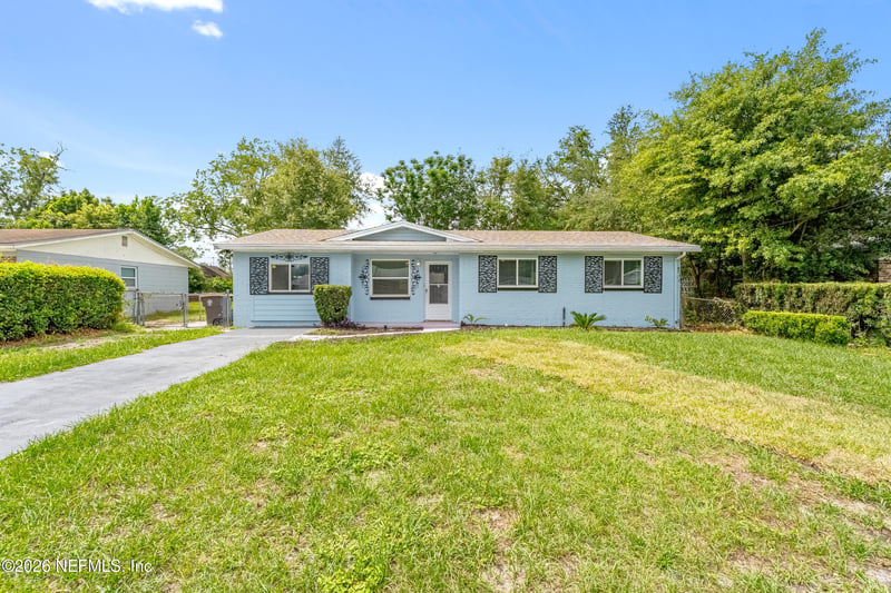 5032 Foxboro Rd, Jacksonville, FL 32208