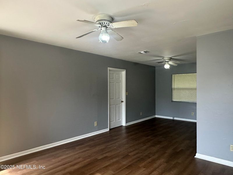 5032 Redstone Dr, Jacksonville, FL 32210