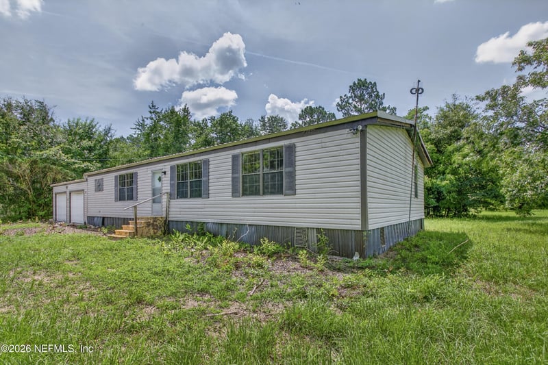 5034 Younis Rd, Jacksonville, FL 32218