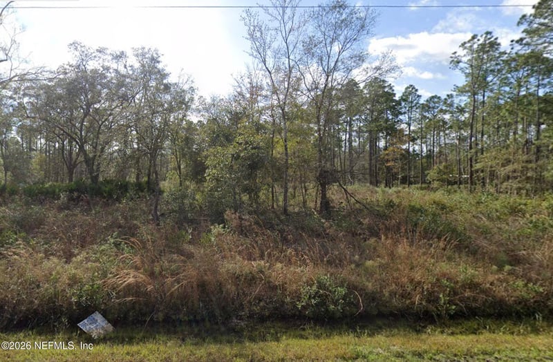 5035 Irving St, Hastings, FL 32145