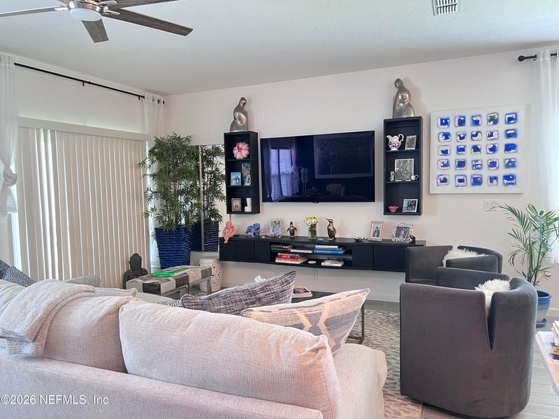 505 Boracay Cir, St Johns, FL 32259
