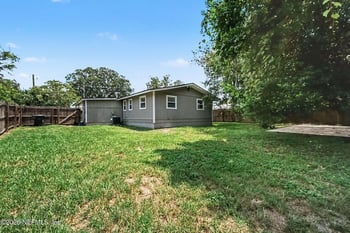 505 N Vermont Ave, Green Cove Springs, FL 32043