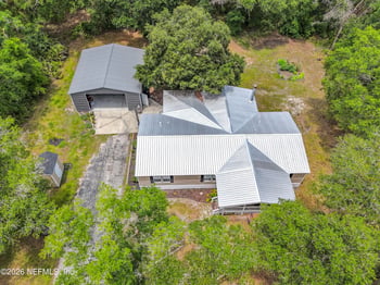 5050 Irving St, Hastings, FL 32145