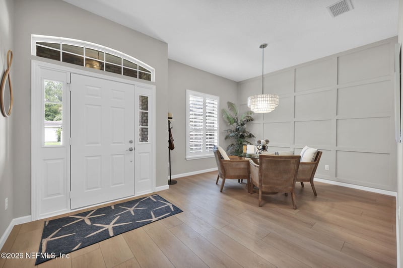 5052 Taylor Creek Dr, Jacksonville, FL 32258