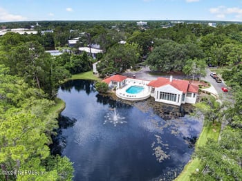 506 Clubhouse Ct, Jacksonville, FL 32256
