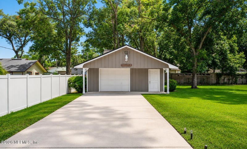 5060 Carmel Dr, Jacksonville, FL 32244