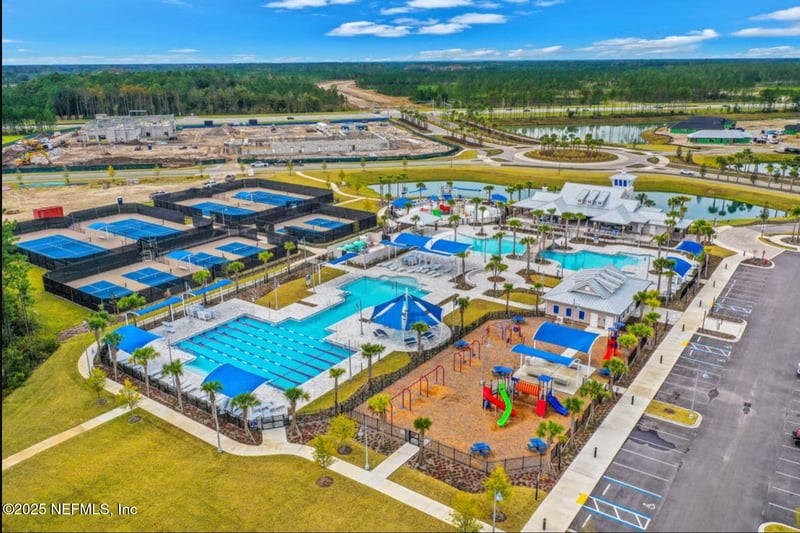 507 Brook Forest Dr, St Augustine, FL 32092