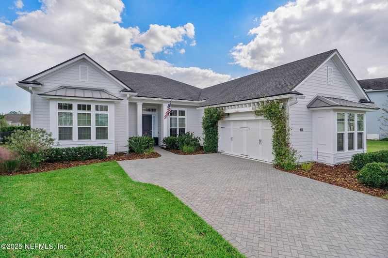508 Honey Blossom Rd, St Johns, FL 32259