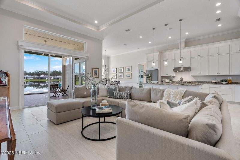 508 Honey Blossom Rd, St Johns, FL 32259