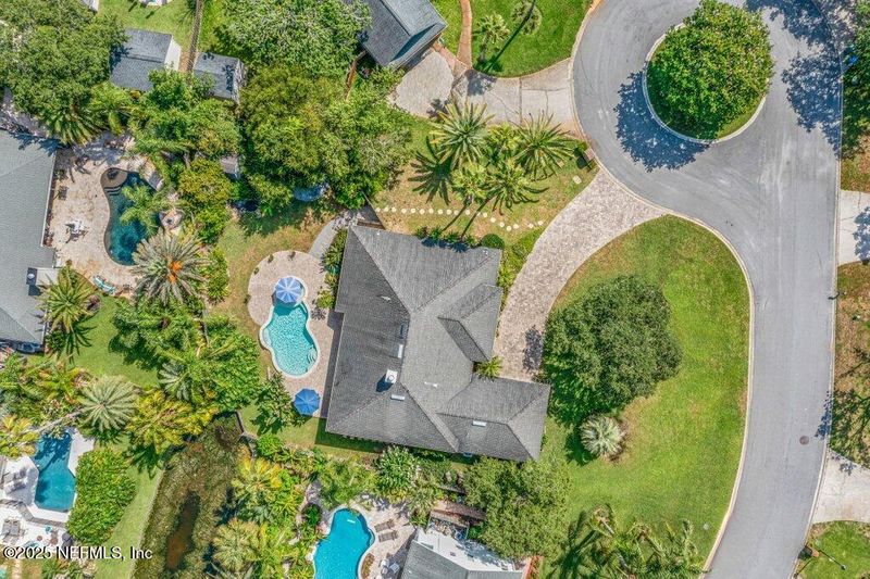 508 Lighthouse Ct, Neptune Beach, FL 32266