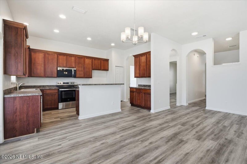 508 N Tree Garden Dr, St Augustine, FL 32086