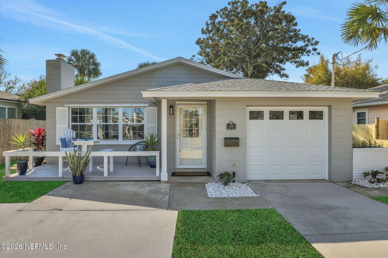509 Lora St, Neptune Beach, FL 32266
