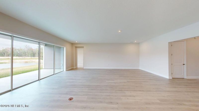 509 Sir Barton Dr, St Johns, FL 32259