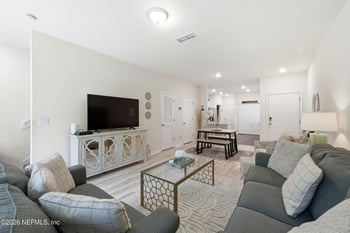 51 Scotch Pebble Dr, St Johns, FL 32259