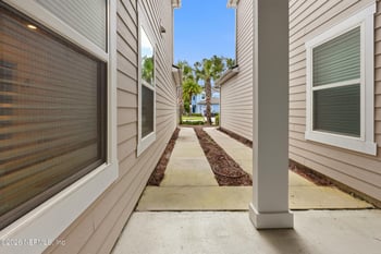 51 Scotch Pebble Dr, St Johns, FL 32259