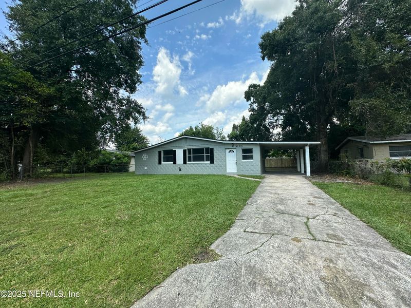 5103 Dallen Lea Dr, Jacksonville, FL 32208