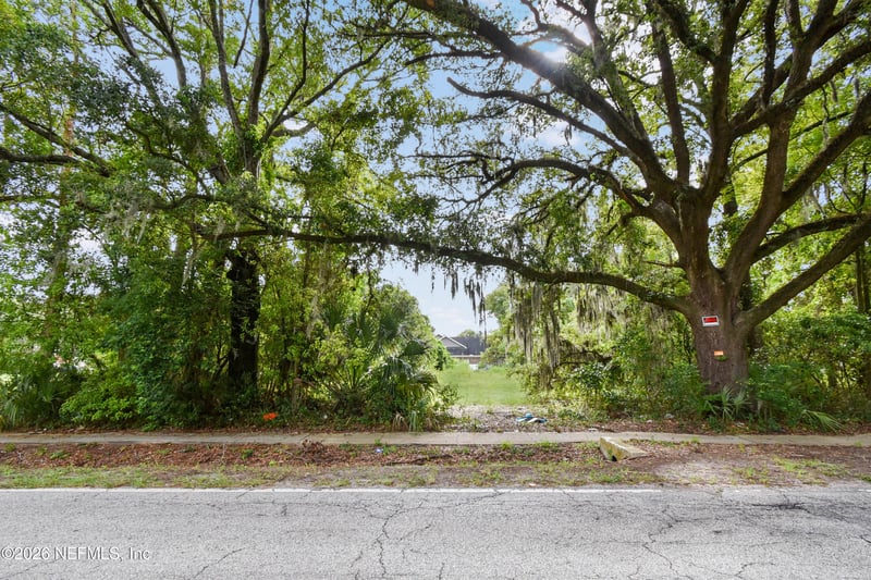 5109 Firestone Rd, Jacksonville, FL 32210