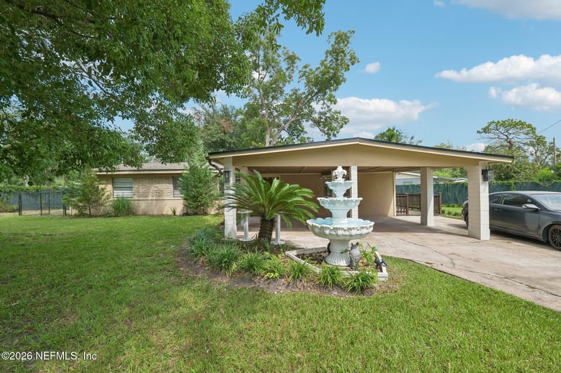 5121 Dunstan Rd, Jacksonville, FL 32208