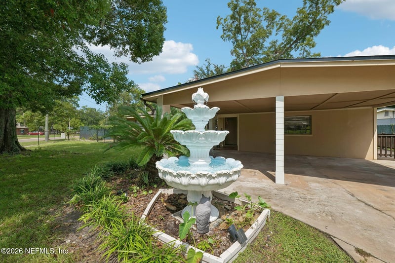 5121 Dunstan Rd, Jacksonville, FL 32208