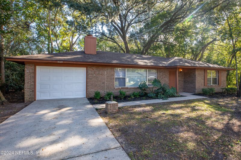 5129 Yearling Ln, Jacksonville, FL 32210
