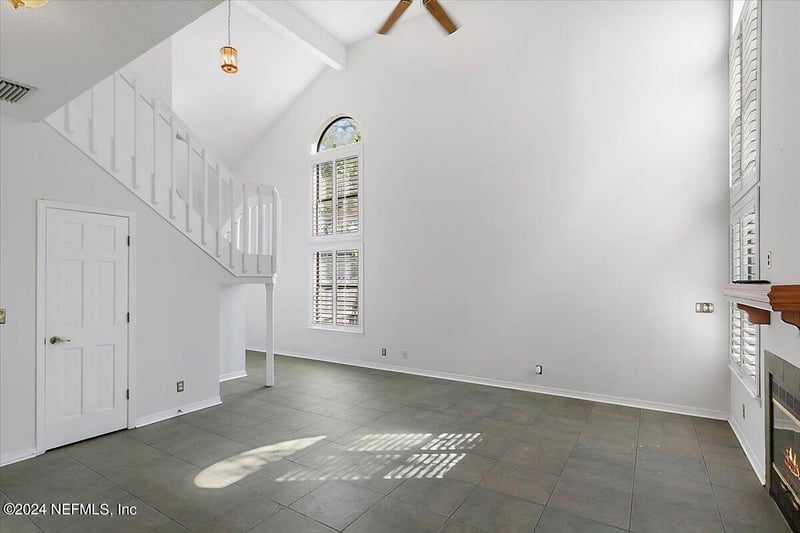 513 Oleander St, Neptune Beach, FL 32266