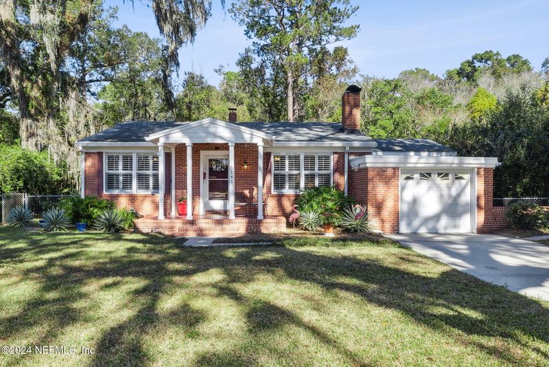 5141 Emory Cir, Jacksonville, FL 32207