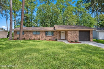 5147 Broken Arrow Dr N, Jacksonville, FL 32244
