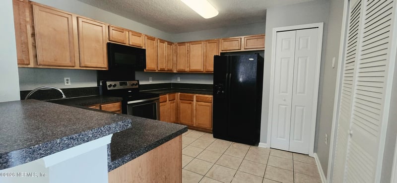 5151 Playpen Dr #7-15, Jacksonville, FL 32210