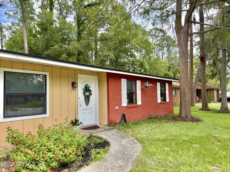 5155 Broken Arrow Dr N, Jacksonville, FL 32244