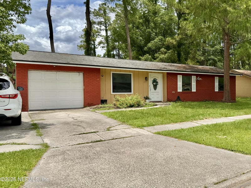 5155 Broken Arrow Dr N, Jacksonville, FL 32244