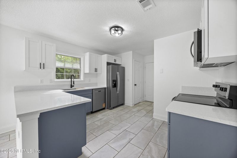 5158 Sweat Rd, Green Cove Springs, FL 32043