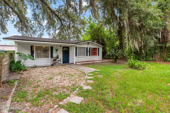 5163 Delphin Ln, Jacksonville, FL 32244