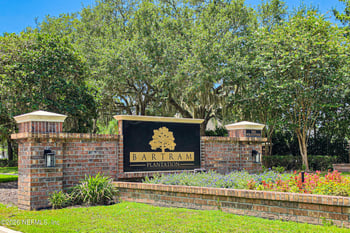 517 S Bridge Creek Dr, St Johns, FL 32259