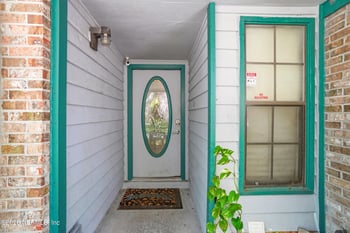 518 Rosebud Ln, Neptune Beach, FL 32266